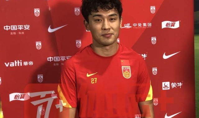 吴兴涵：越南球员“小快灵” 不因前2场失利丧失信心
