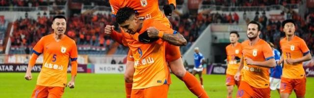 游戏玩法-【中超】泽卡首球梅州两人罚下 泰山2比1送梅州降级